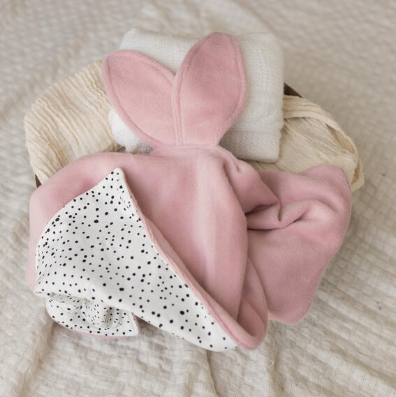 Hasentuch rosa Kuschelstoff/Punkte 35.-
