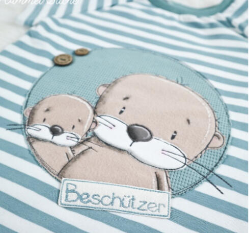 Button Otter Duo